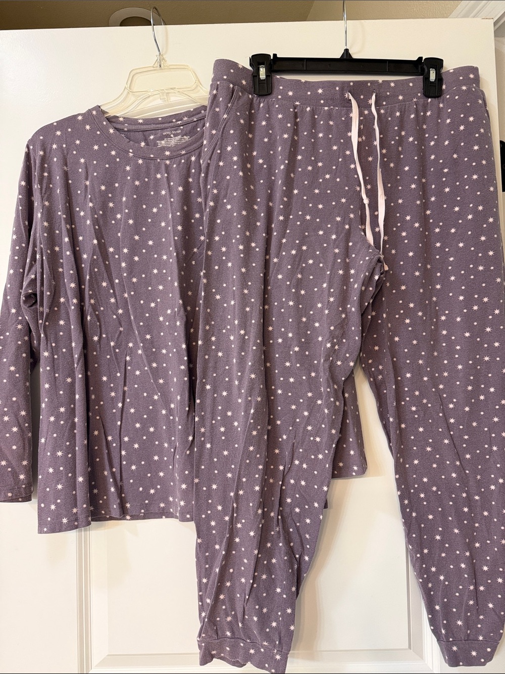 Women's Lavender Star-Print Long Sleeve Pajama Set with Drawstring Pants